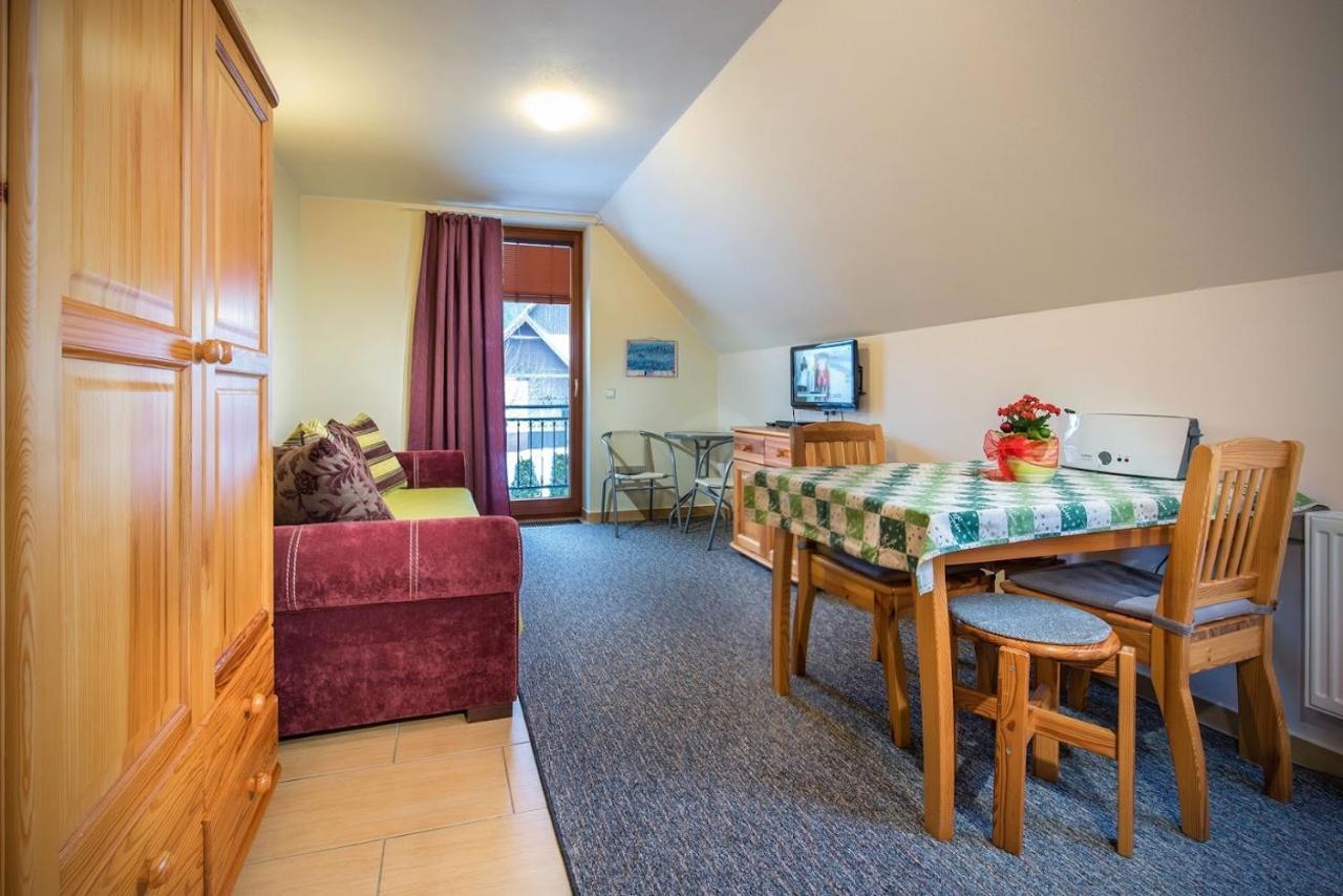 Guest House Privat Pod Lesom Pavčina Lehota Eksteriør billede